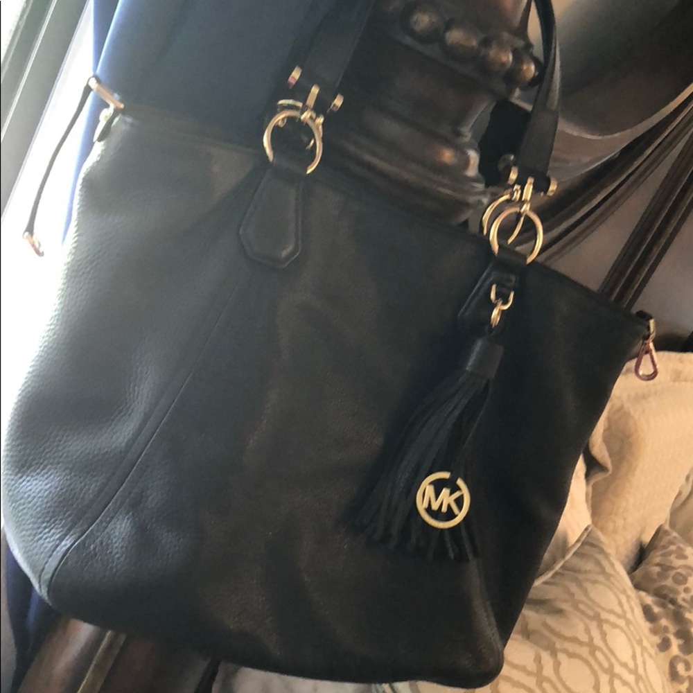 Black leather Michael Kors bag